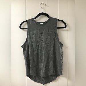 GYMSHARK CROPPED TANK